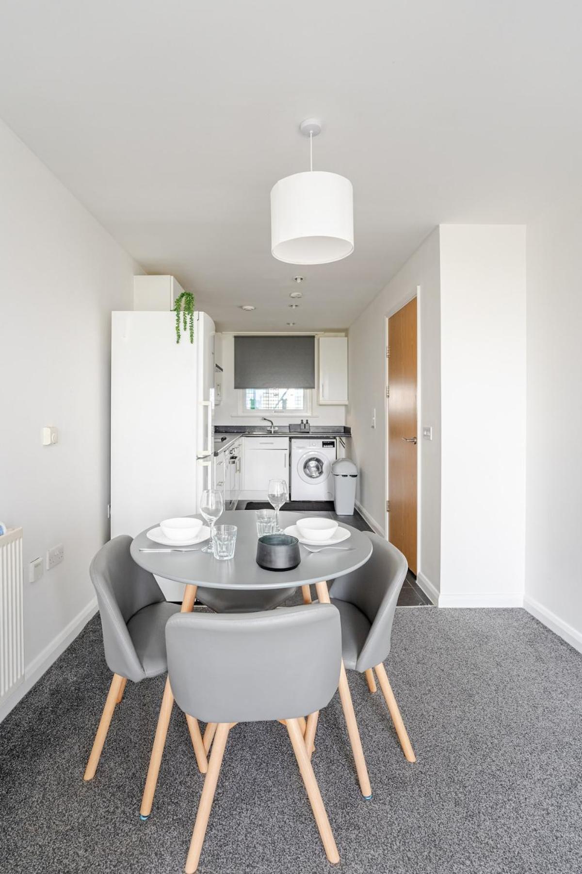 1 Bedroom In Tottenham 20 Mins To & Londres